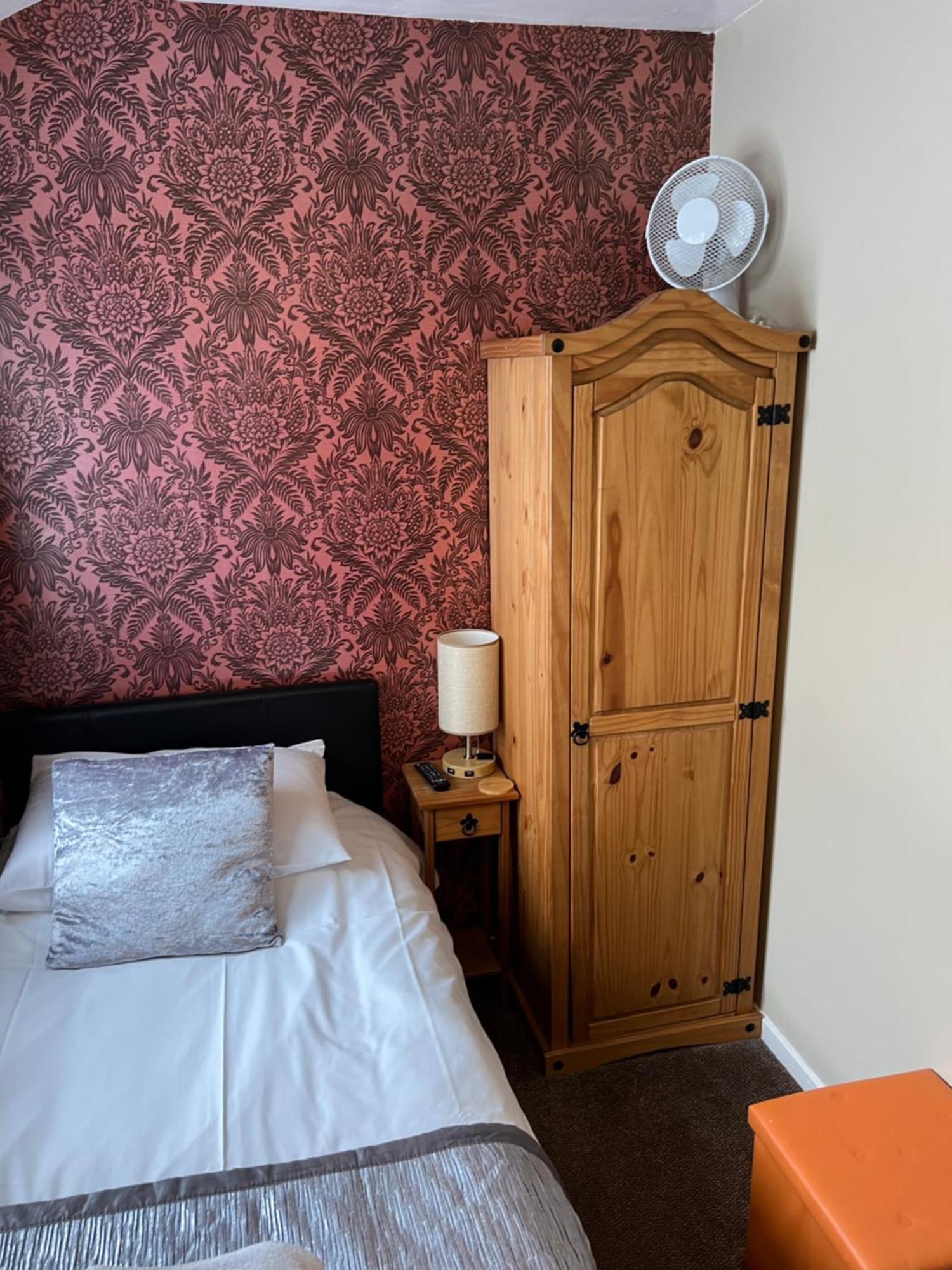 Willows Guest House Great Yarmouth Extérieur photo